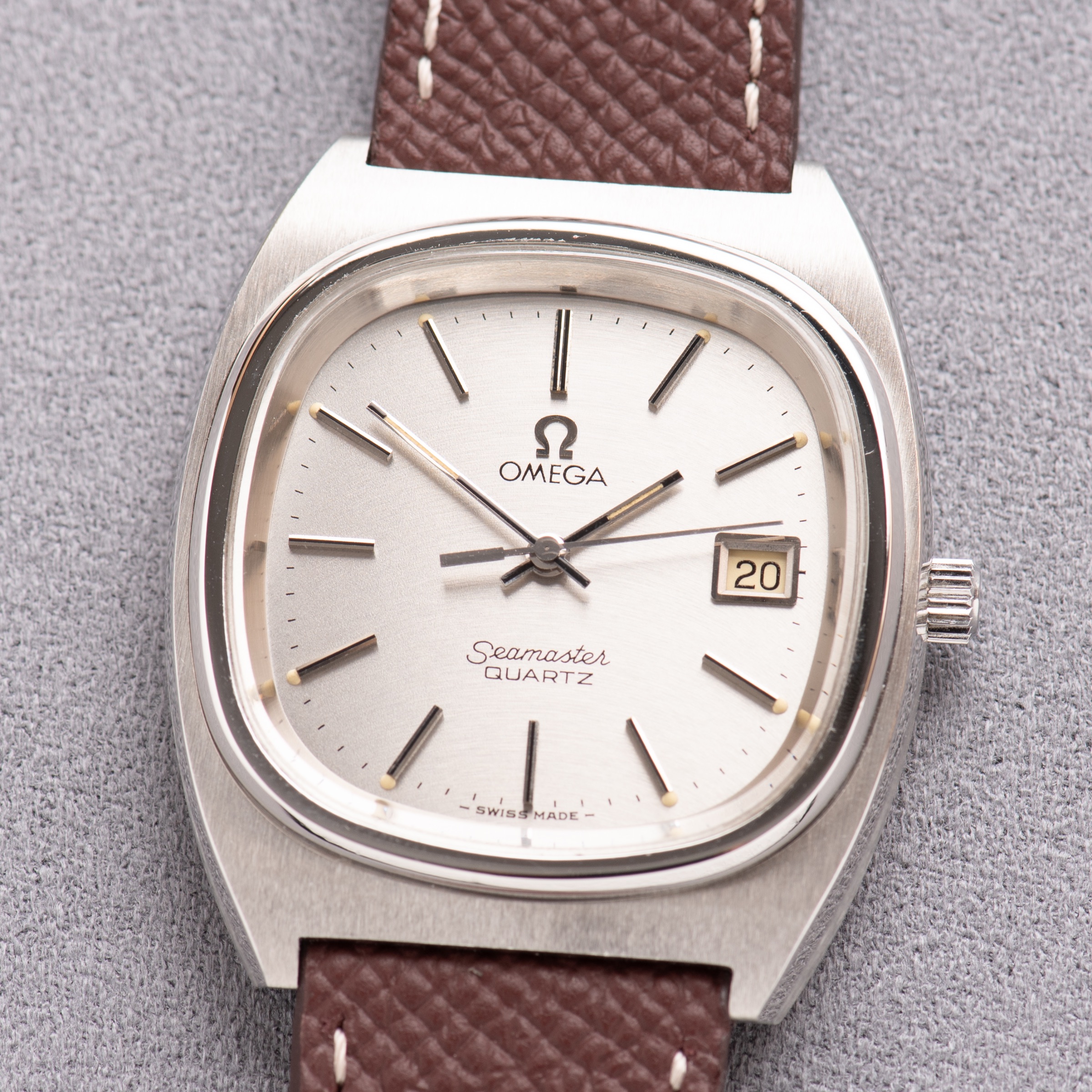 View of Omega Seamaster Quartz — silver dial — Ref. 196.0115 — 1977